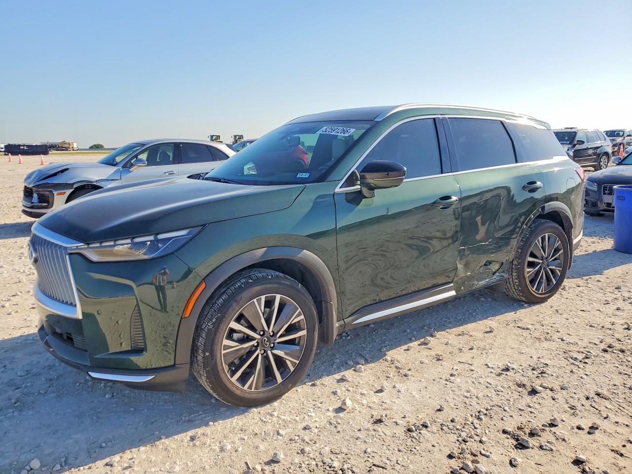 2026 INFINITI QX60 LUXE