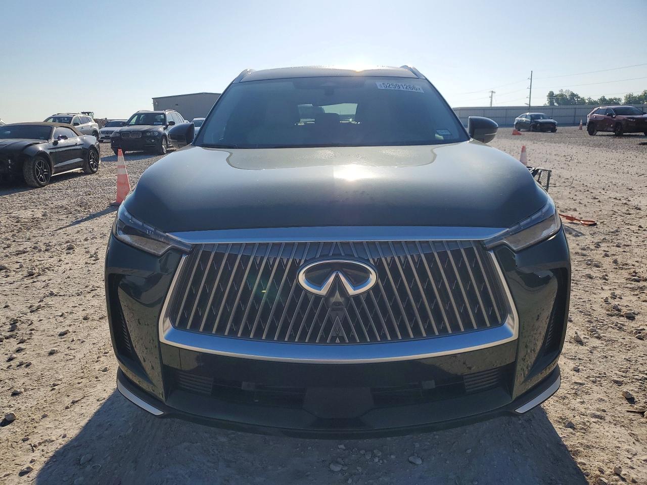 2026 INFINITI QX60 LUXE — снимка 5