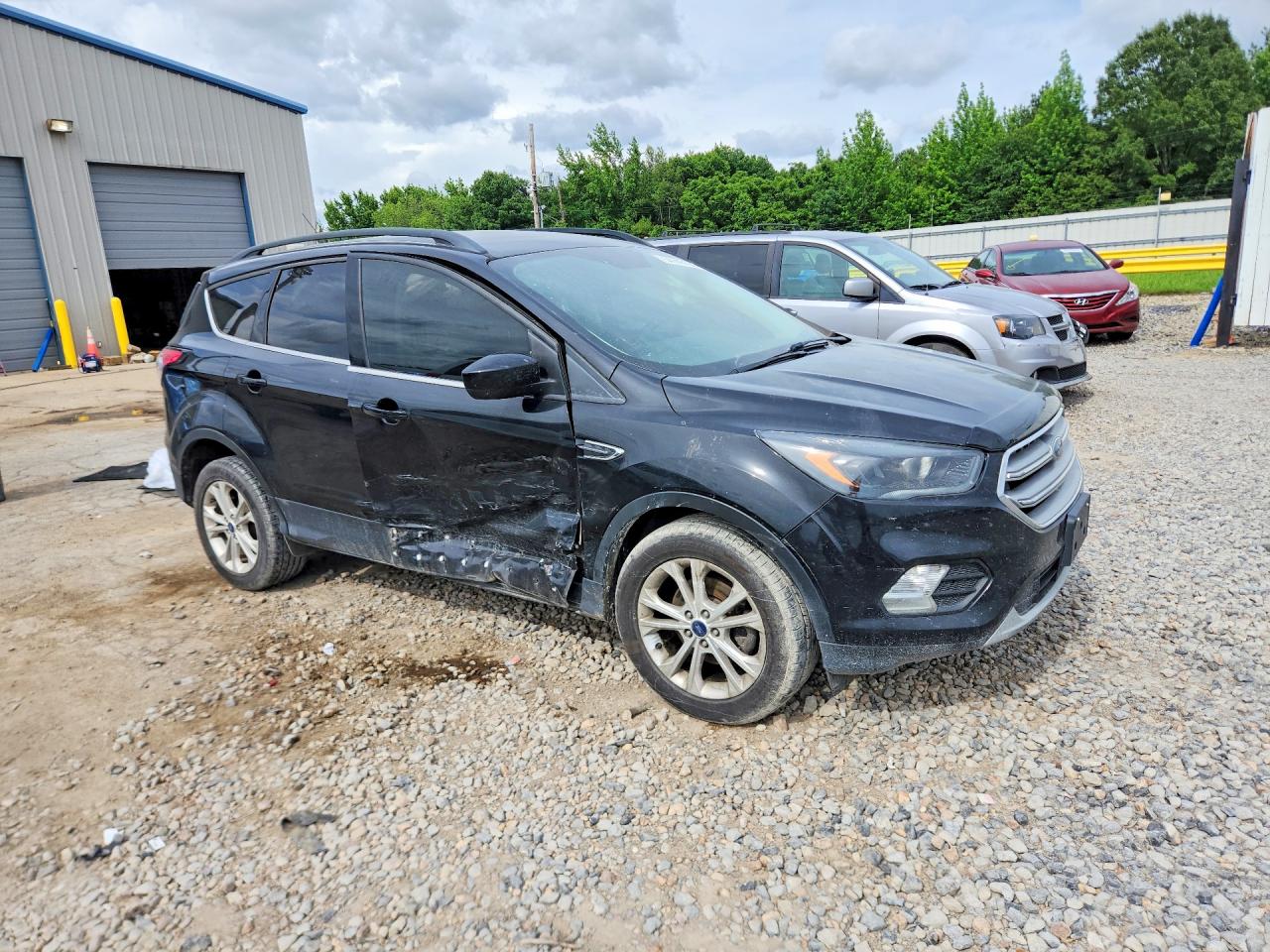 2017 FORD ESCAPE SE — снимка 4