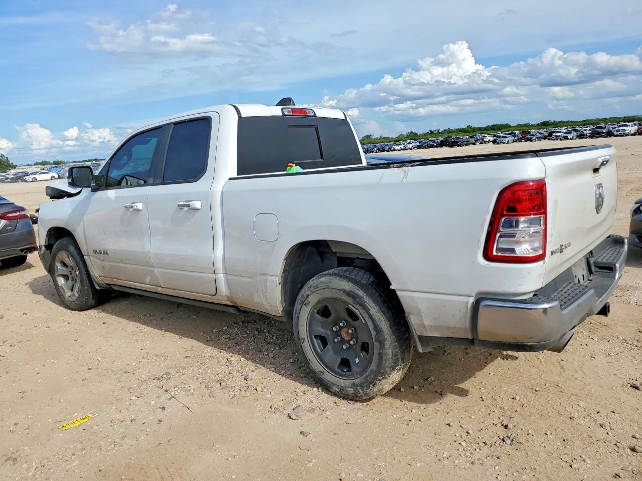 2019 RAM 1500 — снимка 2