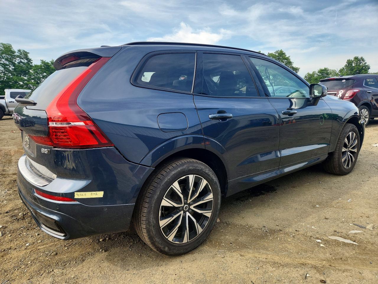 2025 VOLVO XC60 PLUS — снимка 3