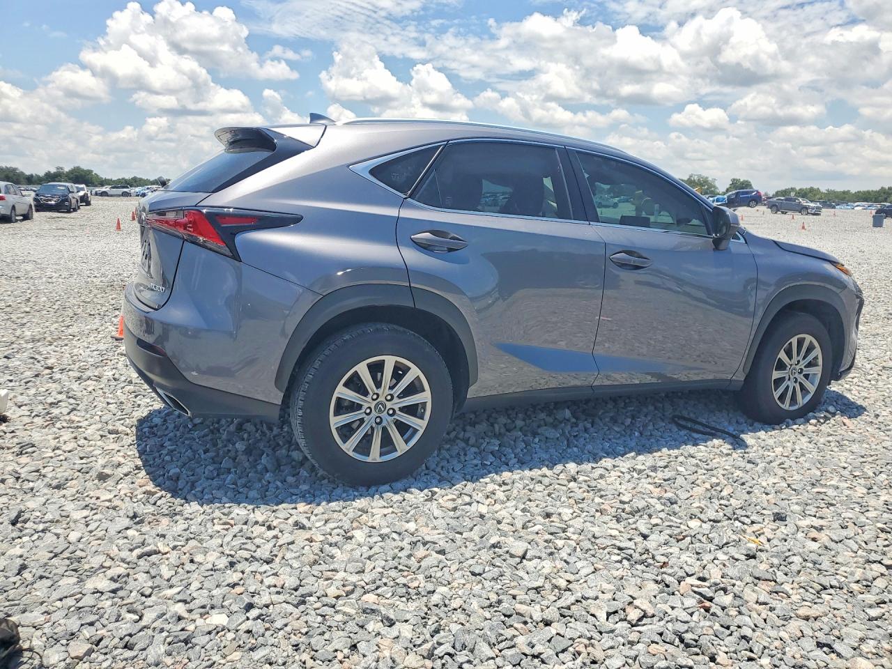 2021 LEXUS NX 300 BASE — снимка 3