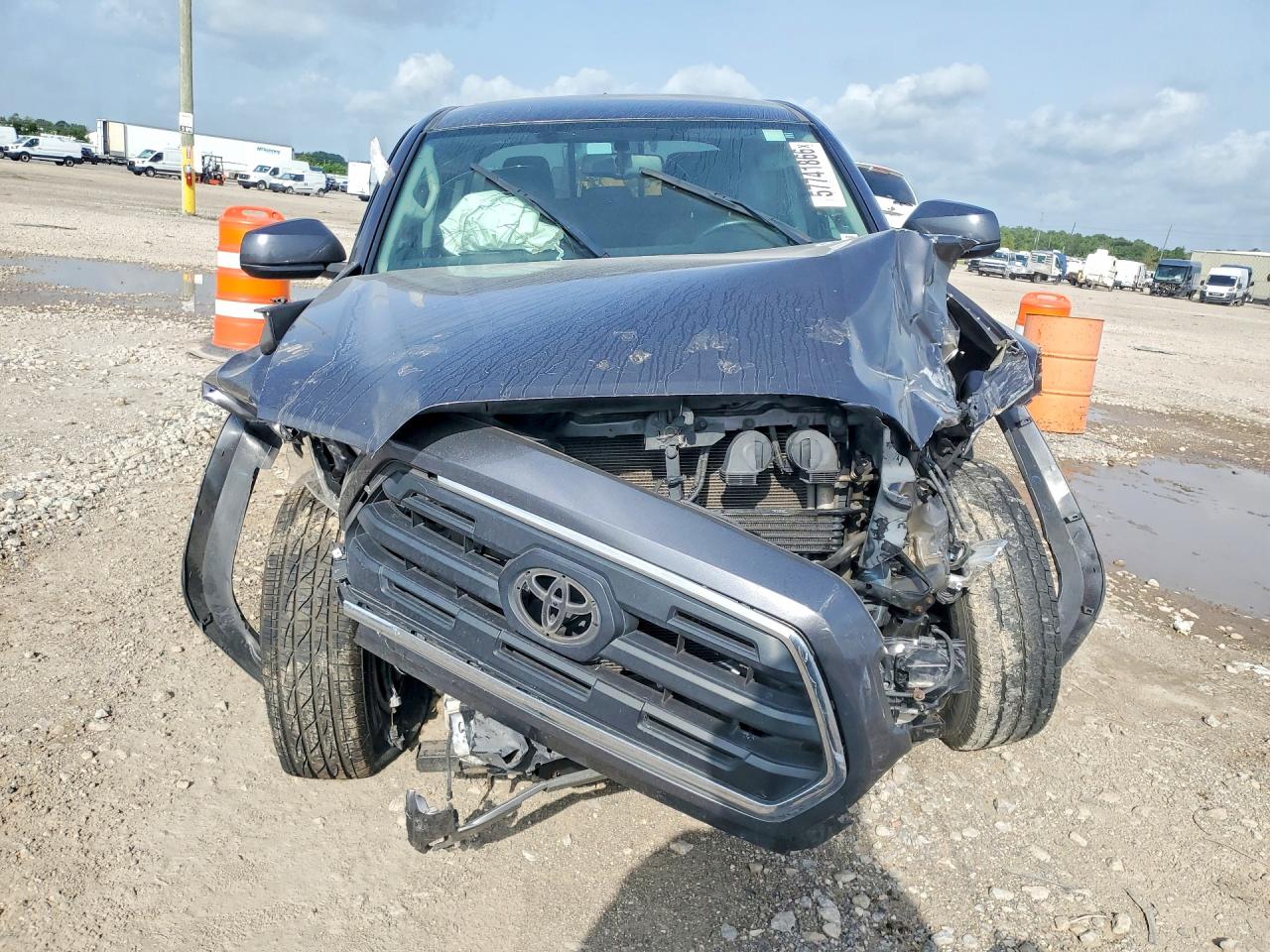 2017 TOYOTA TACOMA SR5 V6 — снимка 5