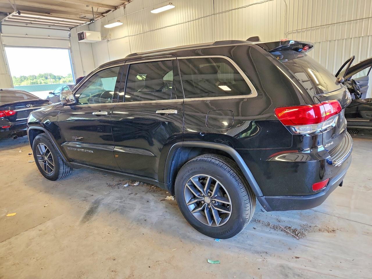 2017 JEEP GRAND CHEROKEE LIMITED — снимка 2