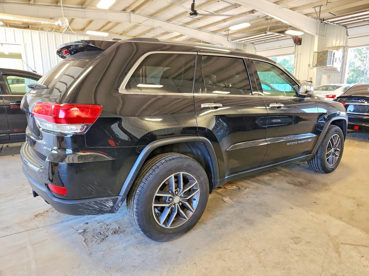 2017 JEEP GRAND CHEROKEE LIMITED — снимка 3