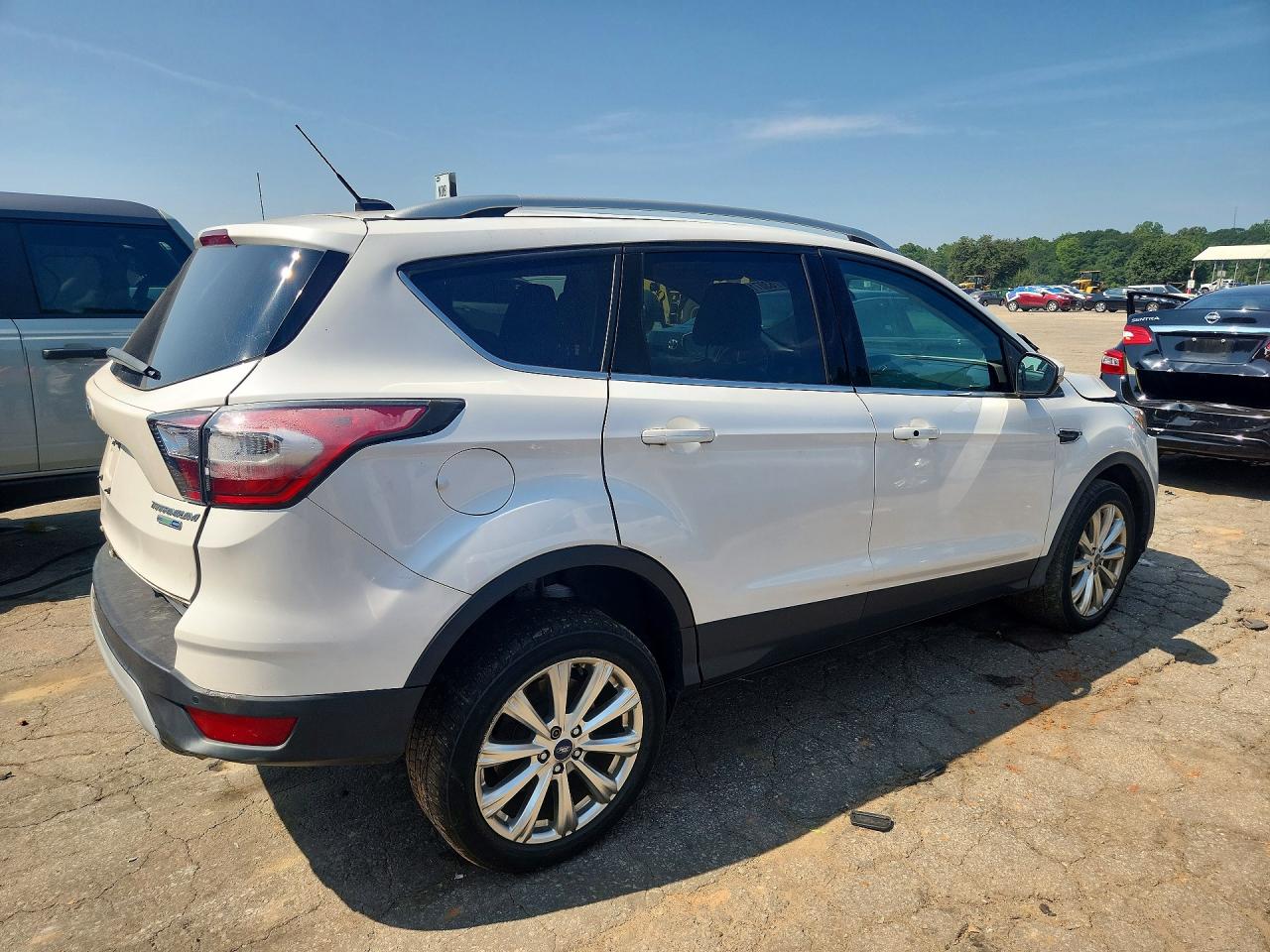2017 FORD ESCAPE TITANIUM — снимка 3