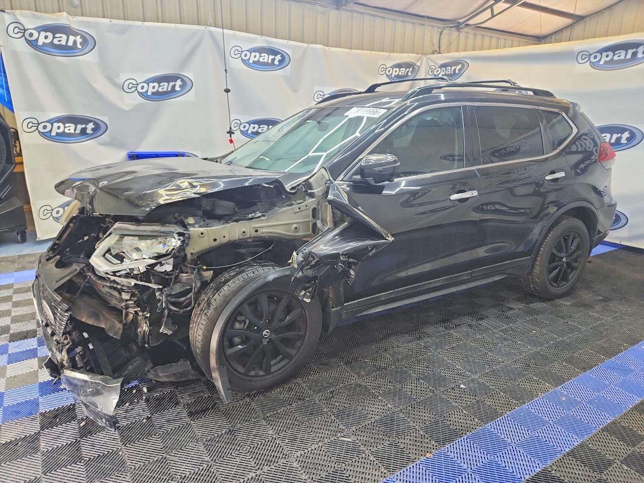 2018 NISSAN ROGUE SV