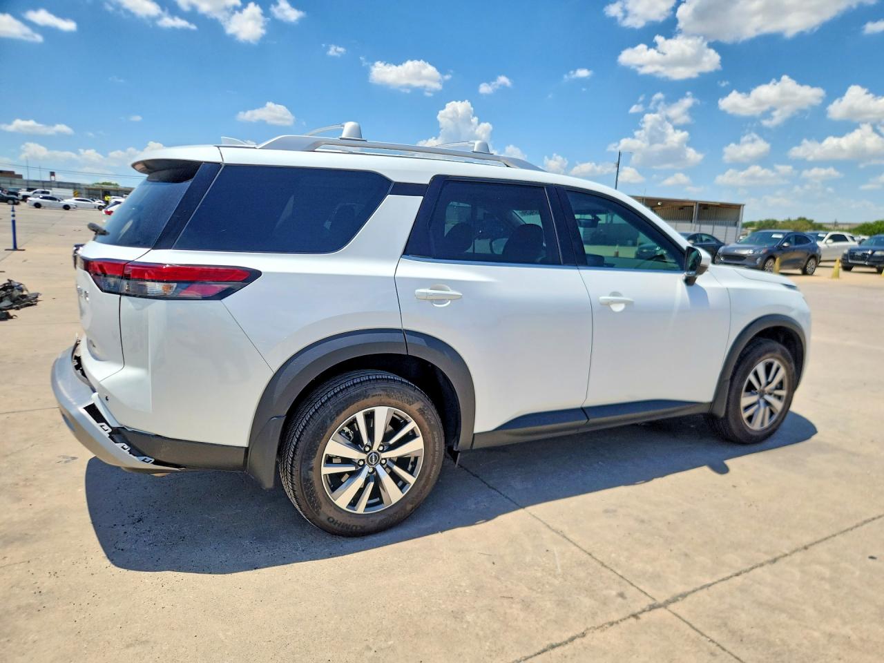 2025 NISSAN PATHFINDER SL — снимка 3