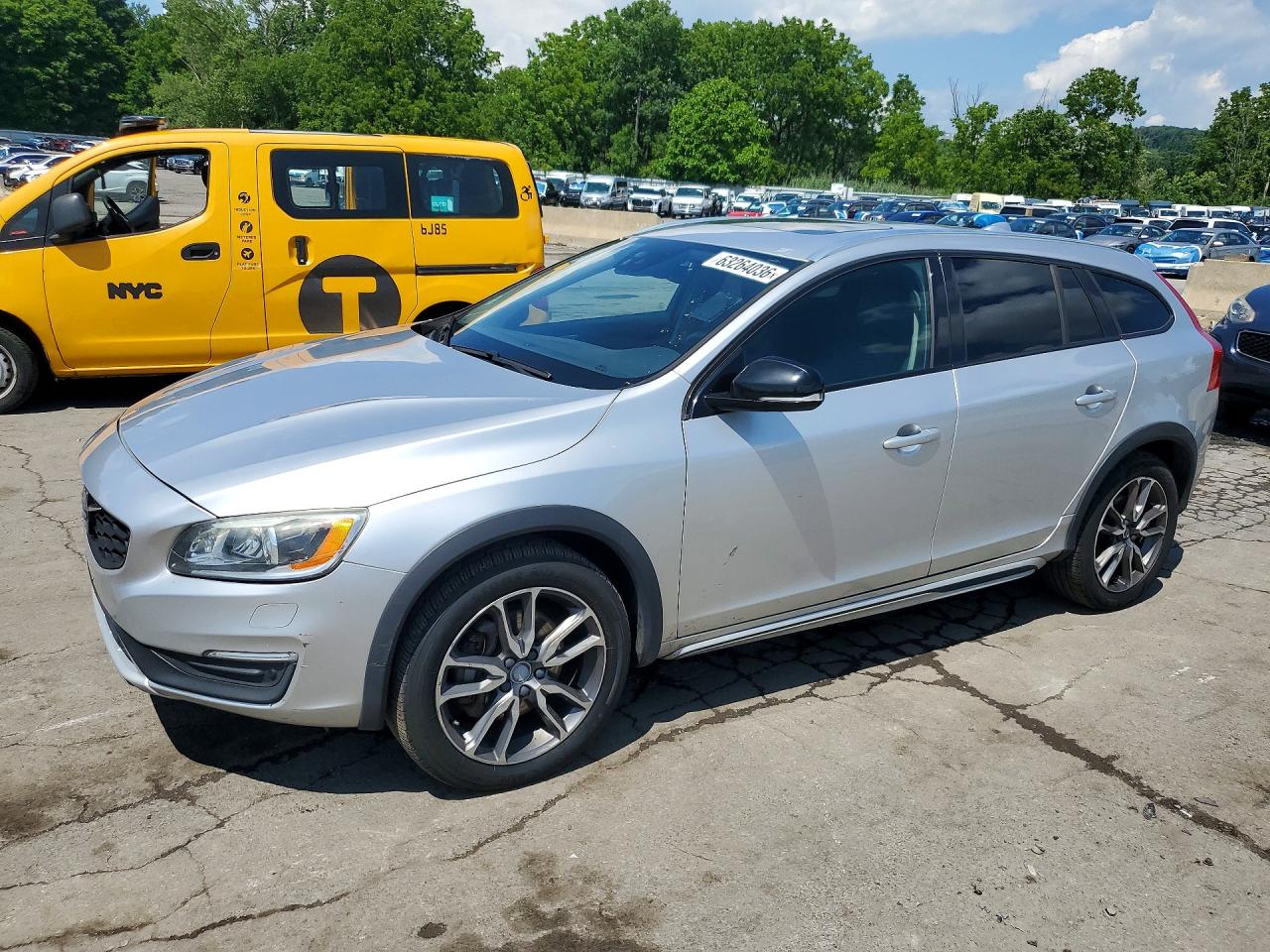 2018 VOLVO V60 CROSS COUNTRY PLATINUM