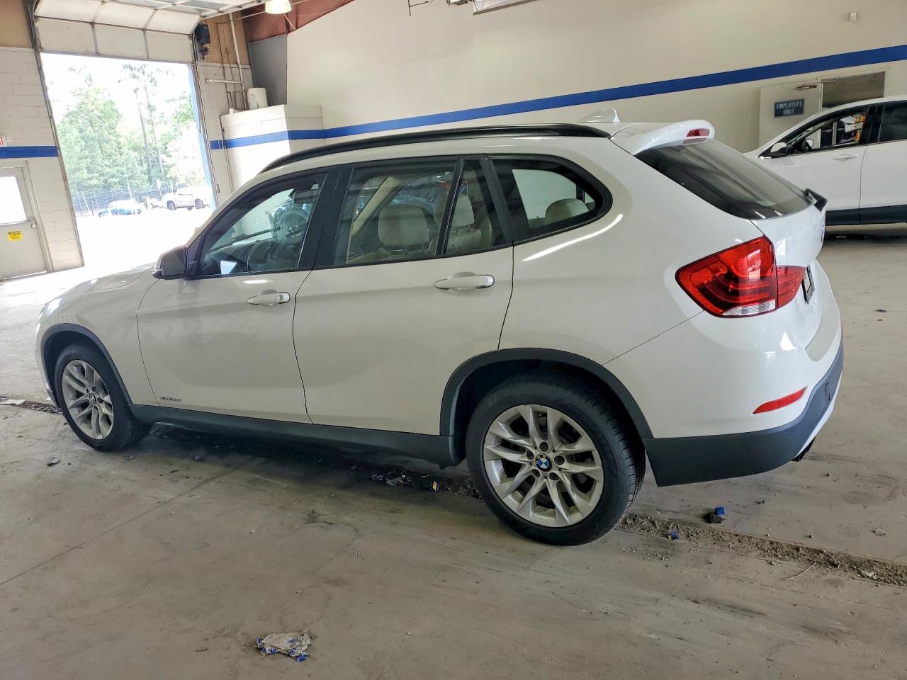 2015 BMW X1 XDRIVE28I — снимка 2