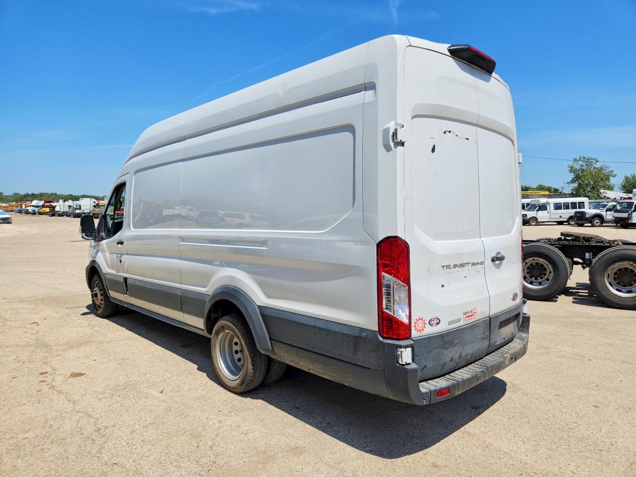 2023 FORD TRANSIT T-350 HD — снимка 2
