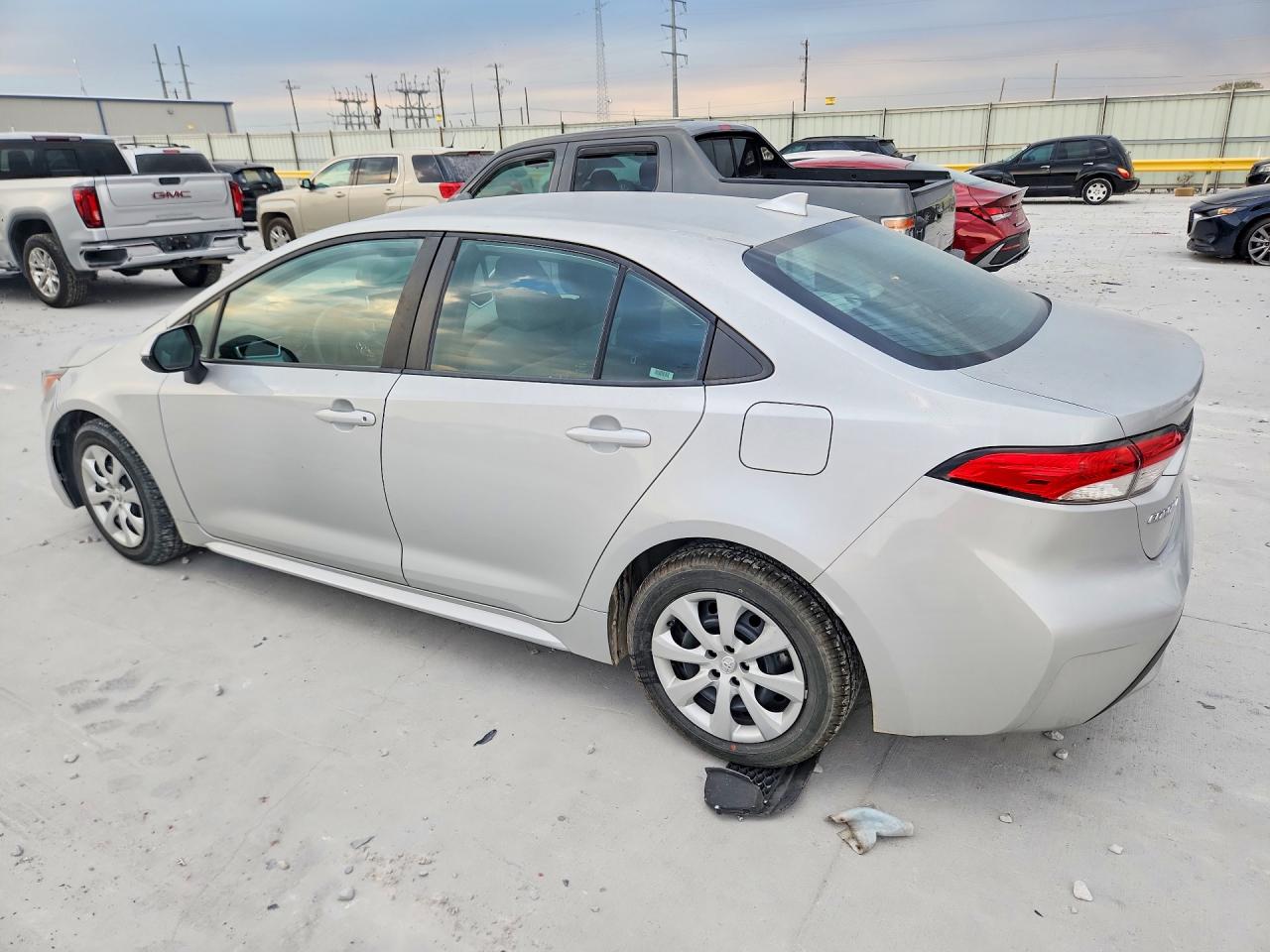 2020 TOYOTA COROLLA LE — снимка 2