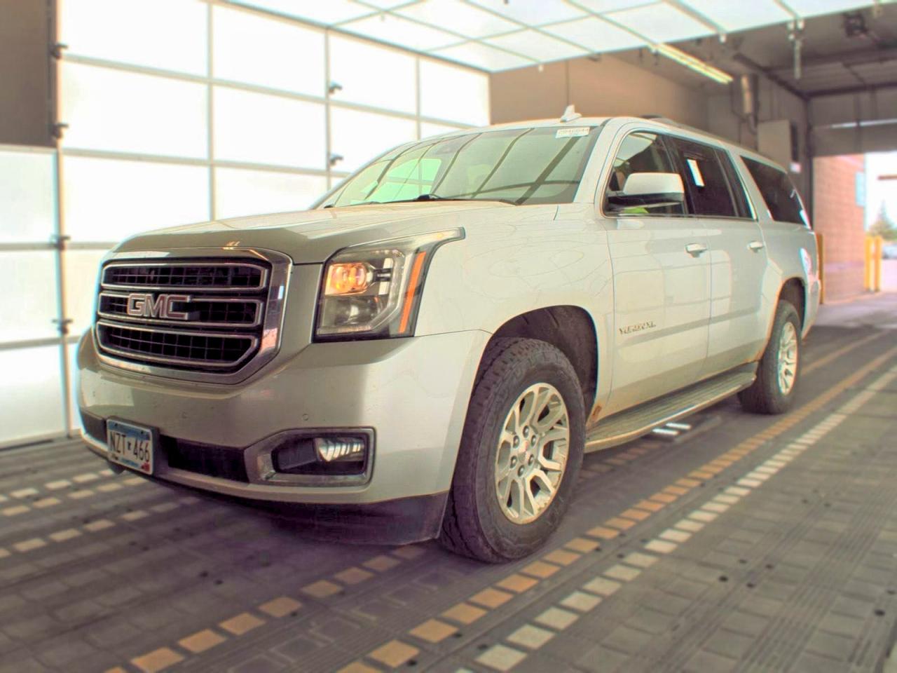 2015 GMC YUKON XL K1500 SLT — снимка 2