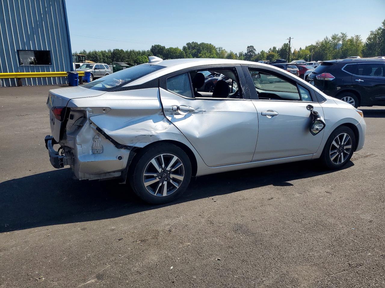 2025 NISSAN VERSA SV — снимка 3