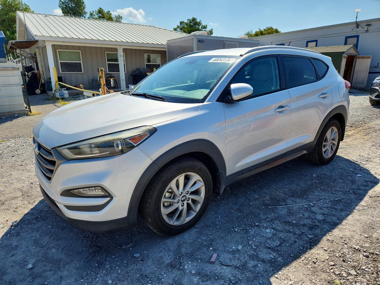2016 HYUNDAI TUCSON SE
