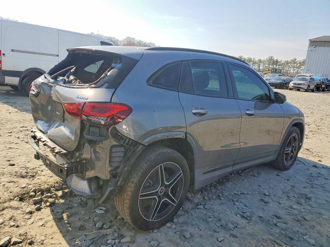 2022 MERCEDES-BENZ GLA 250 4MATIC — снимка 3