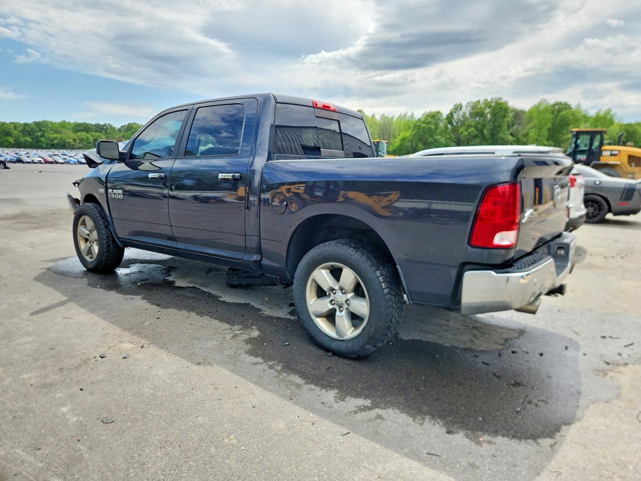 2018 RAM 1500 SLT — снимка 2