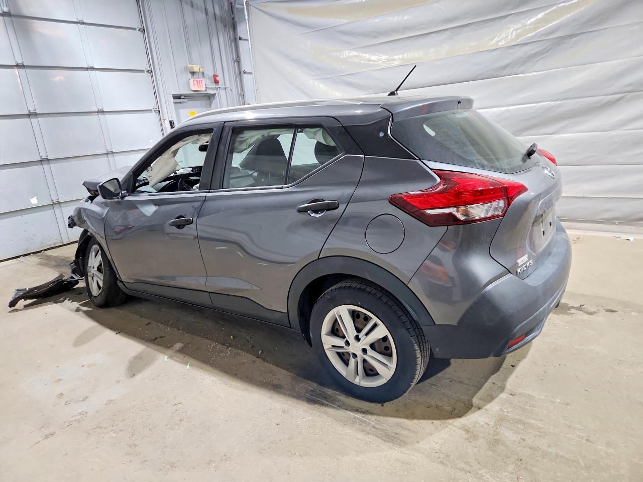 2019 NISSAN KICKS S — снимка 2