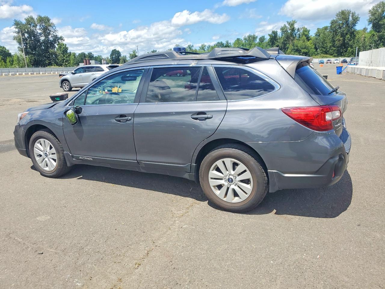 2018 SUBARU OUTBACK 2.5I PREMIUM — снимка 2