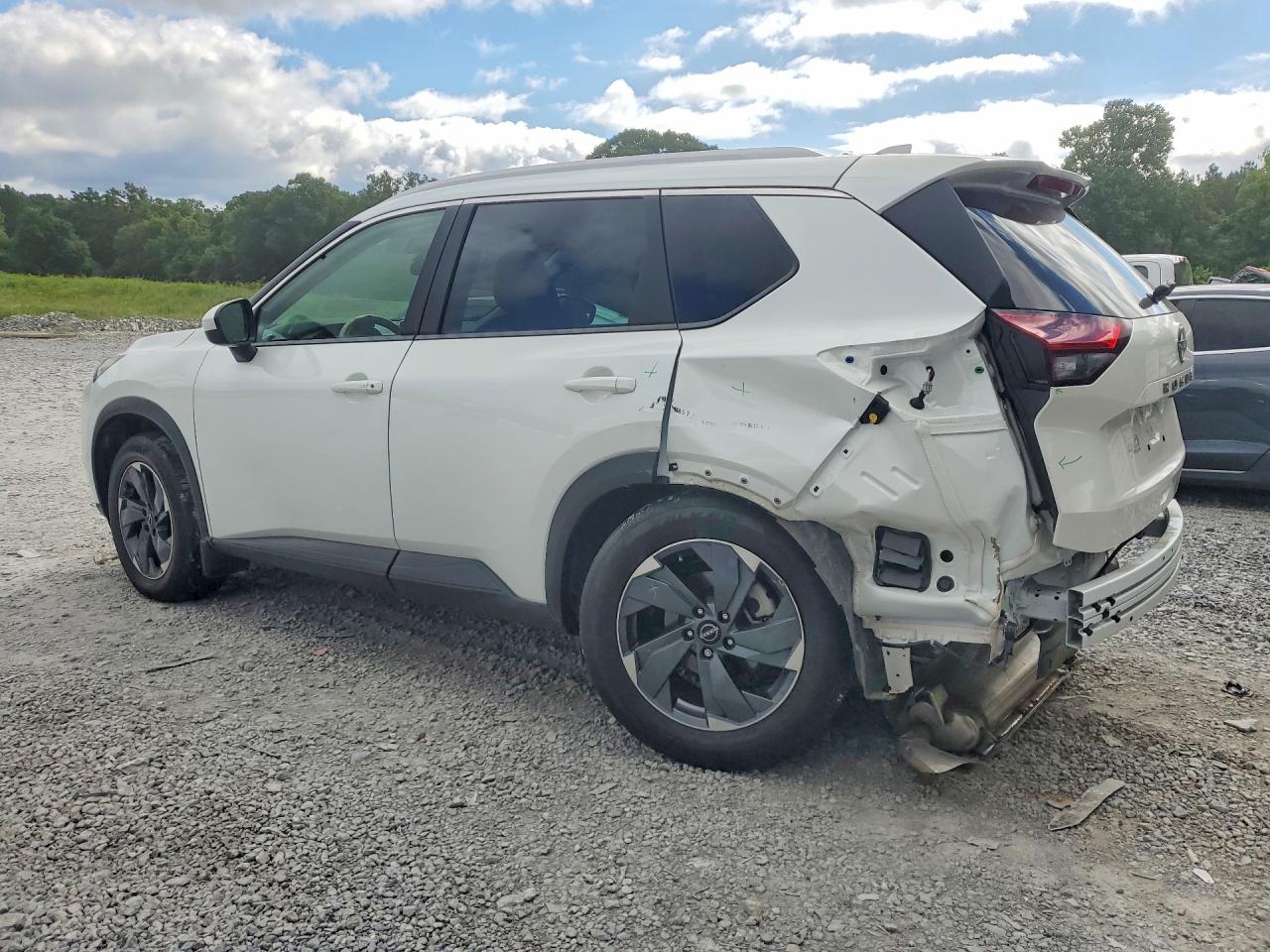 2025 NISSAN ROGUE SV — снимка 2