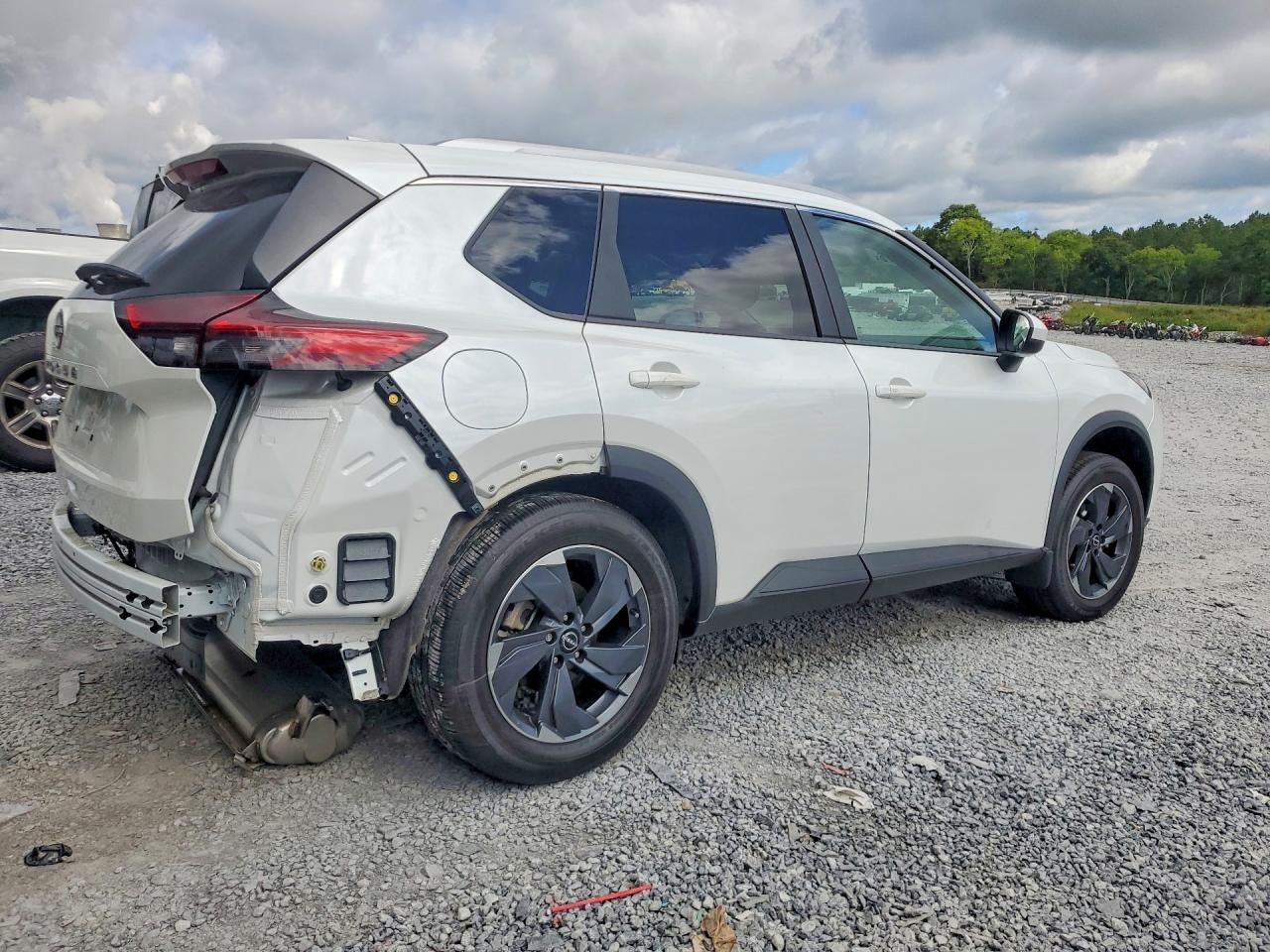 2025 NISSAN ROGUE SV — снимка 3