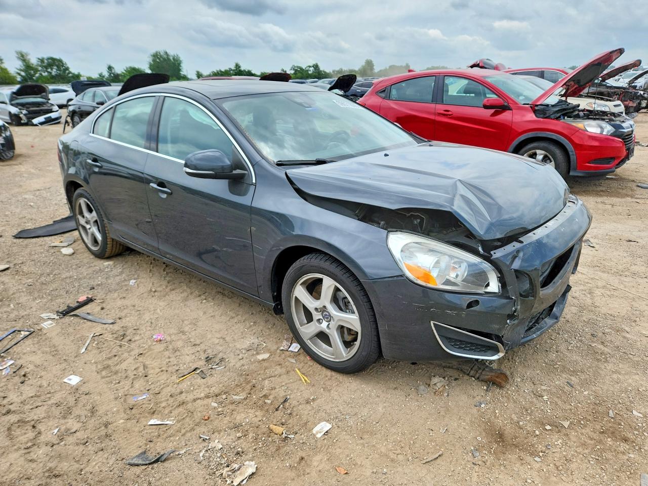 2013 VOLVO S60 T5 — снимка 4