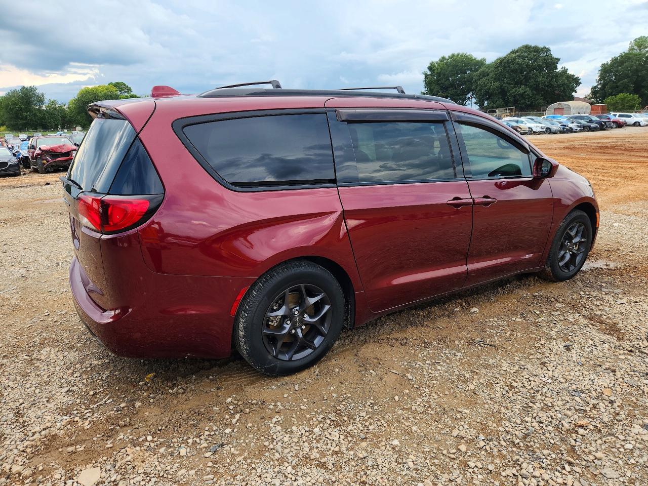 2019 CHRYSLER PACIFICA TOURING L — снимка 3