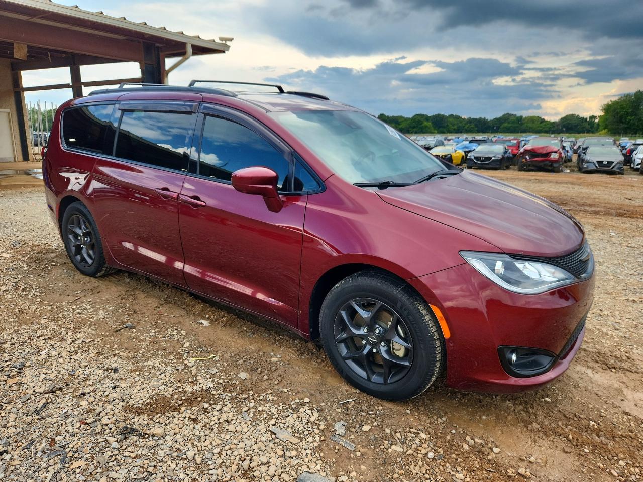 2019 CHRYSLER PACIFICA TOURING L — снимка 4