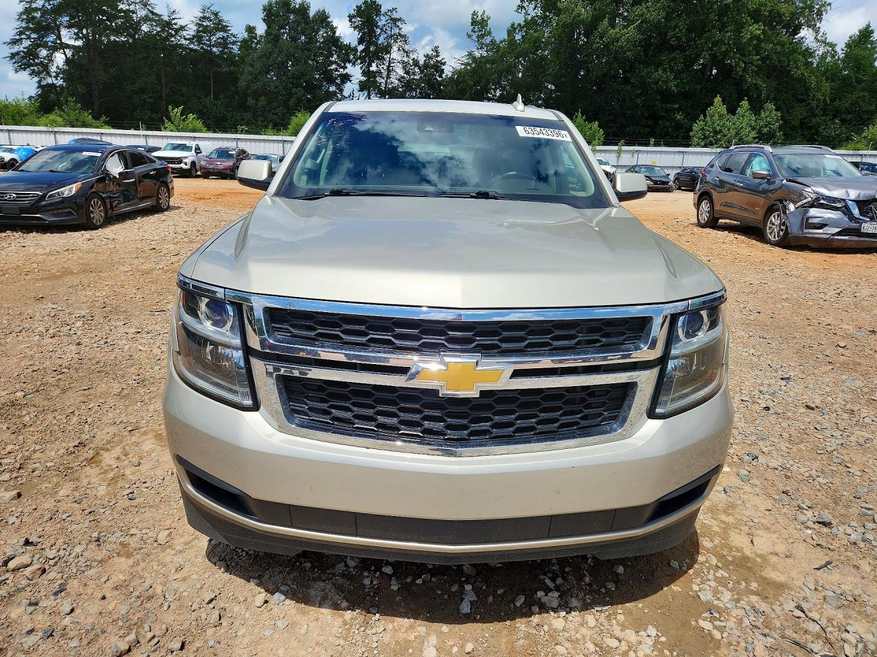 2015 CHEVROLET SUBURBAN C1500 LT — снимка 5