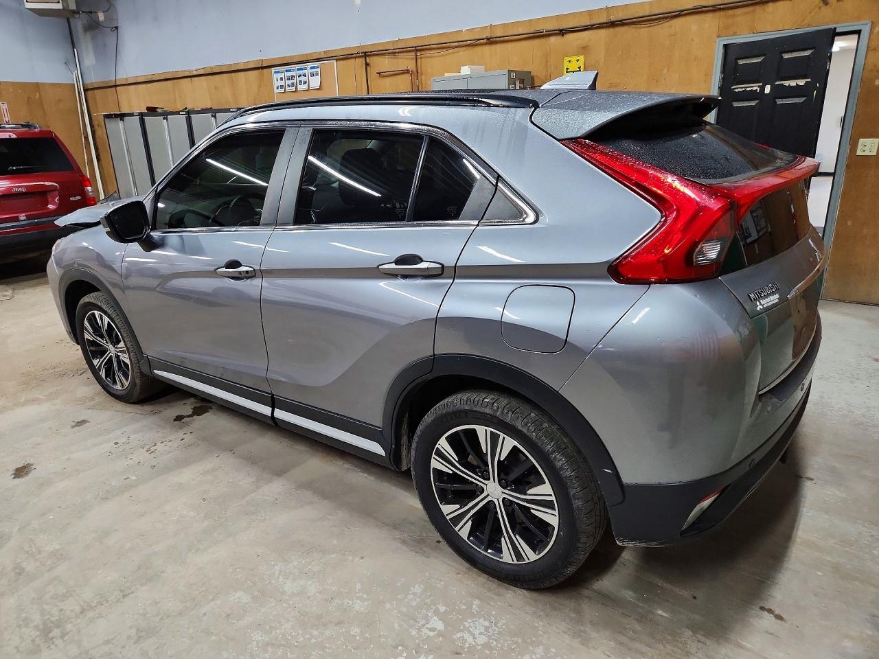 2019 MITSUBISHI ECLIPSE CROSS SE — снимка 2