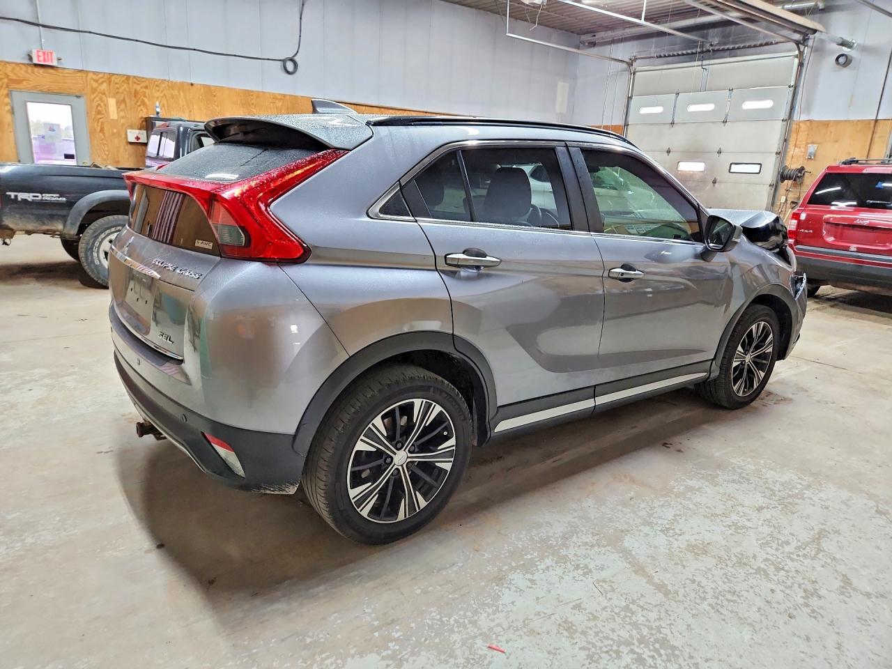 2019 MITSUBISHI ECLIPSE CROSS SE — снимка 3