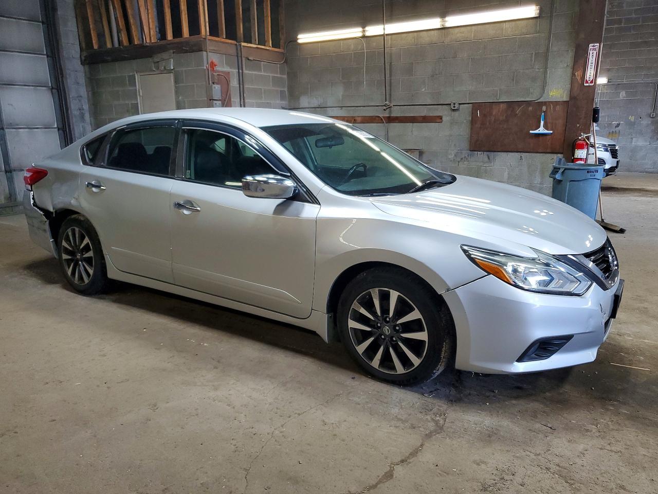 2016 NISSAN ALTIMA 2.5 SV — снимка 4