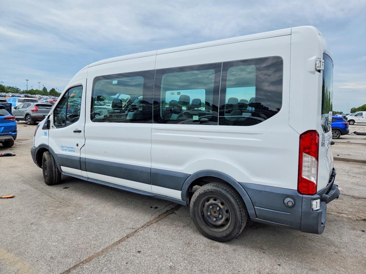 2015 FORD TRANSIT T-350 — снимка 2