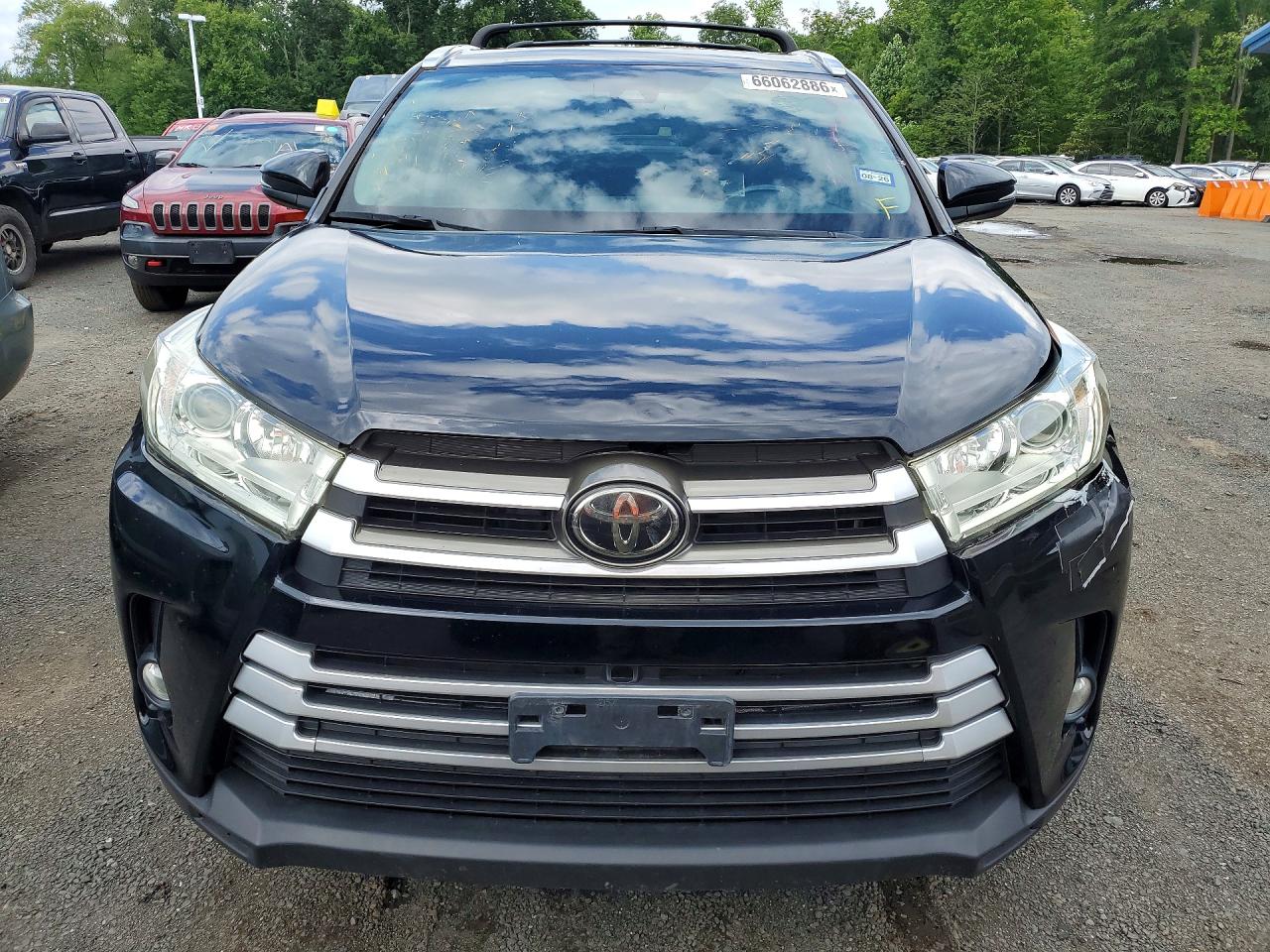 2019 TOYOTA HIGHLANDER XLE — снимка 5