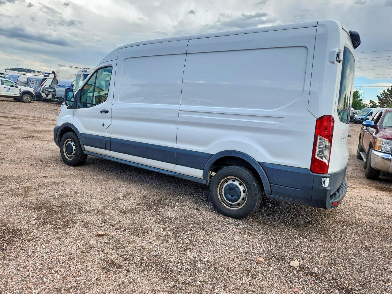 2023 FORD TRANSIT T-250 — снимка 2