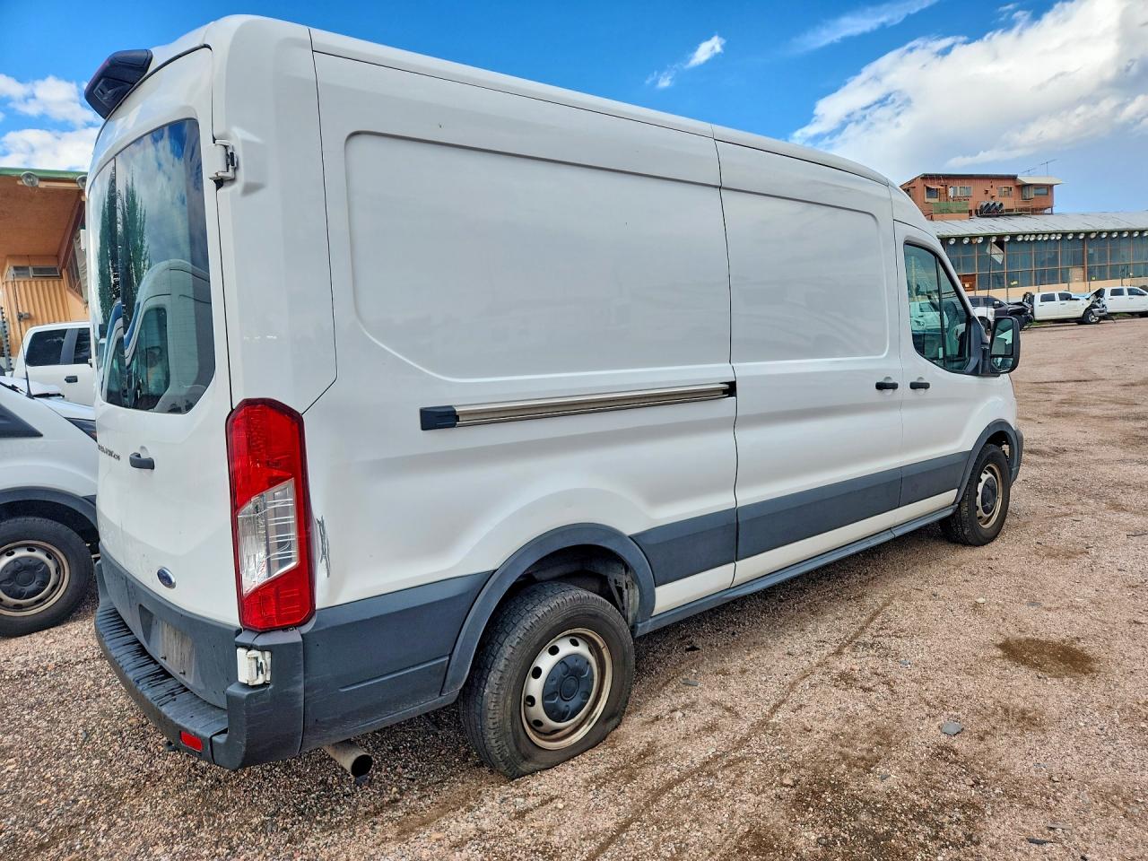 2023 FORD TRANSIT T-250 — снимка 3