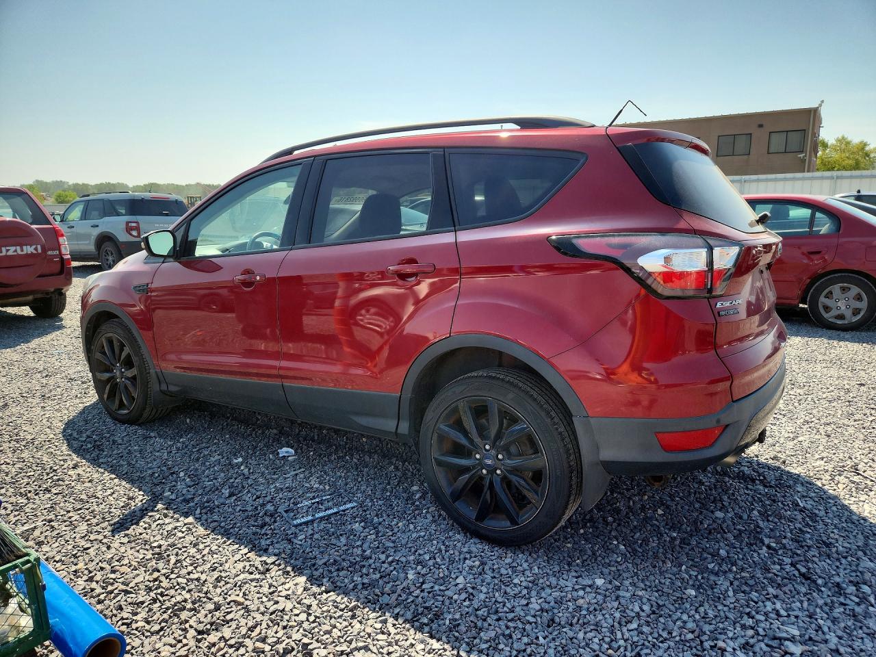 2017 FORD ESCAPE TITANIUM — снимка 2
