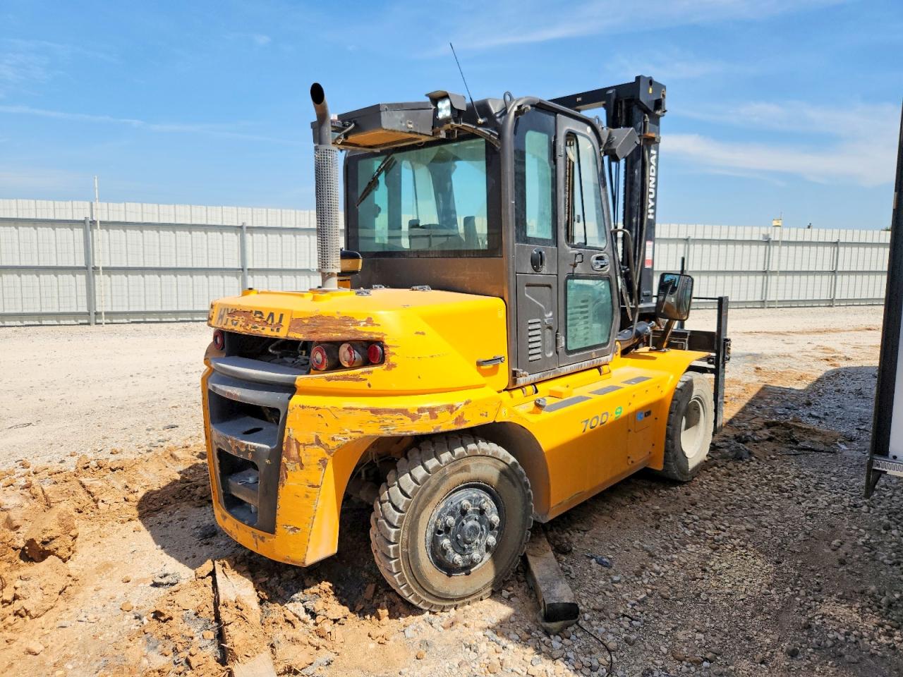 2022 HYUNDAI 70D-9 — снимка 4