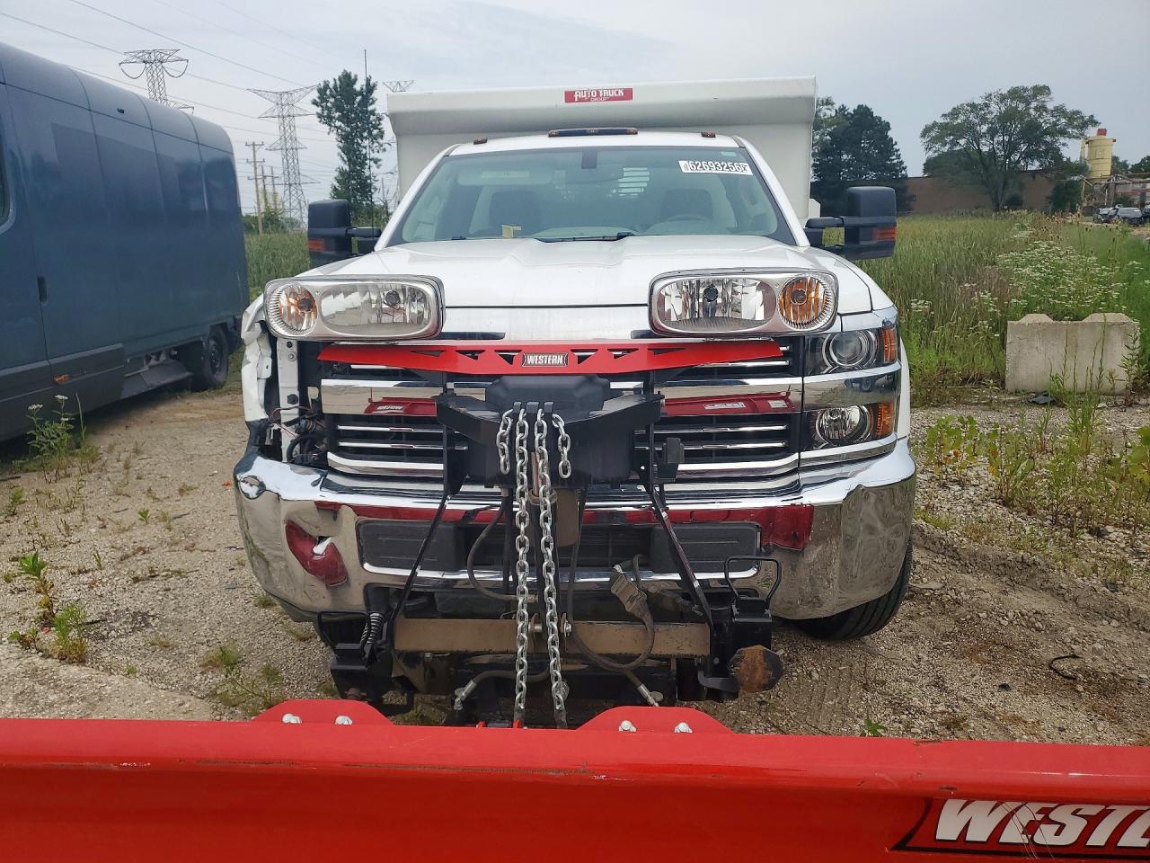 2016 CHEVROLET SILVERADO K3500 — снимка 5