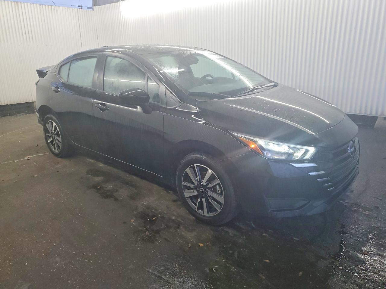 2025 NISSAN VERSA SV — снимка 4