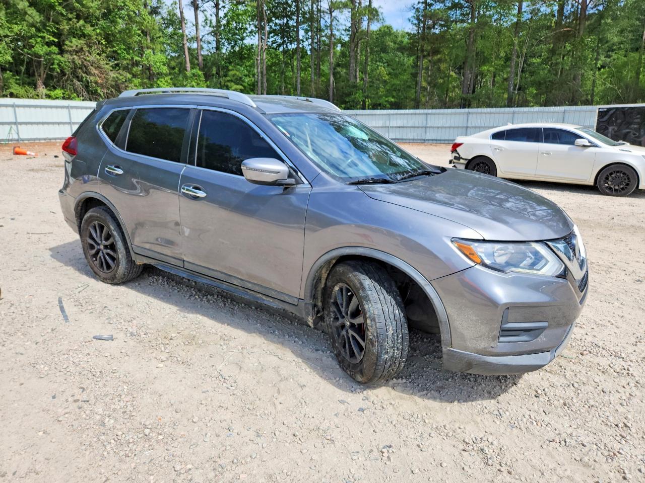2019 NISSAN ROGUE SV — снимка 4