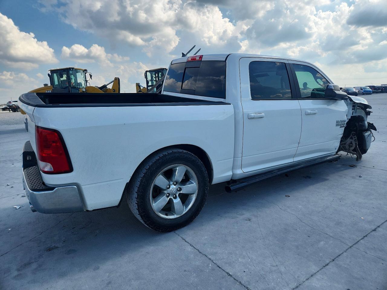 2019 RAM 1500 CLASSIC SLT — снимка 4