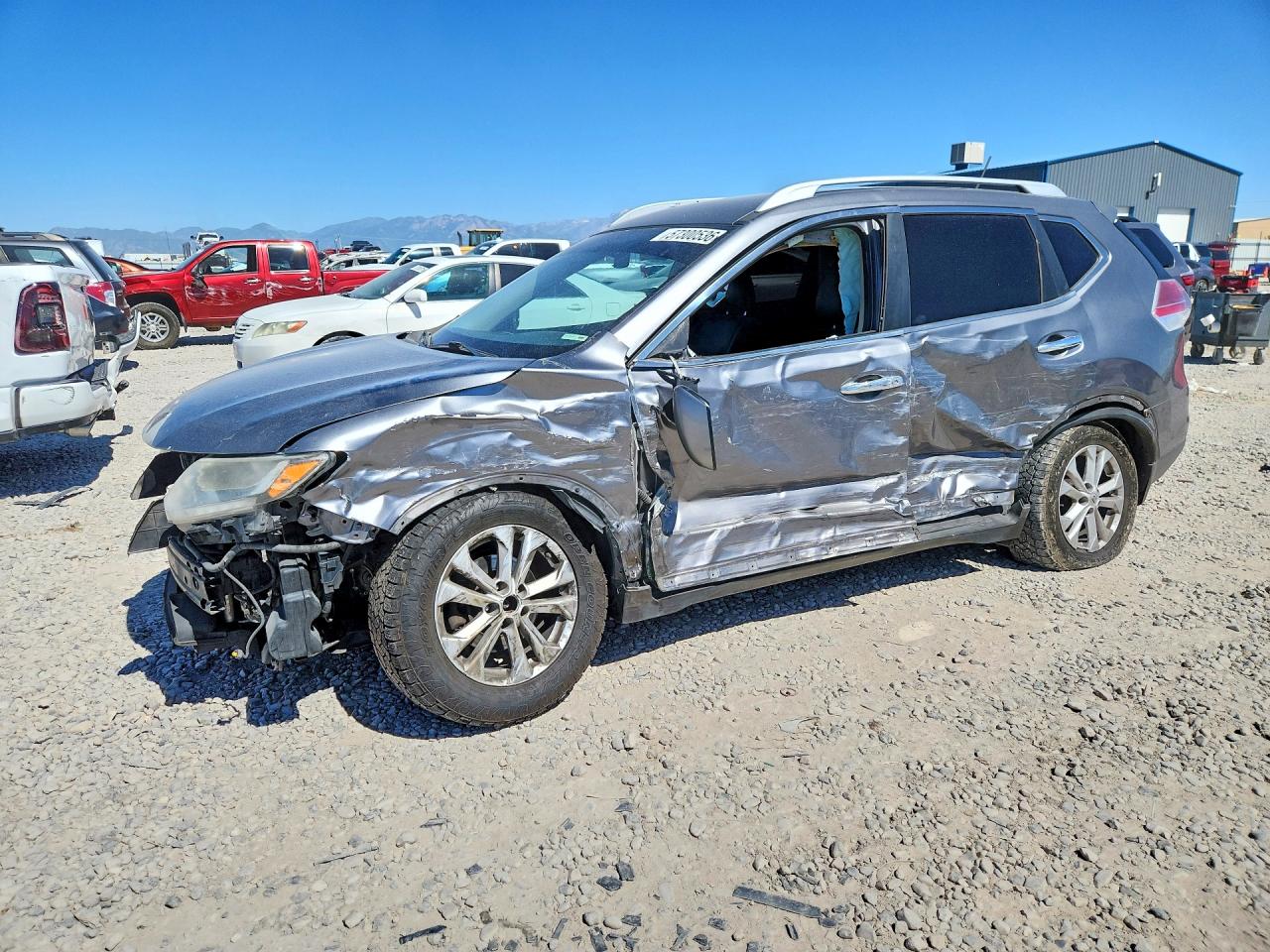 2015 NISSAN ROGUE SV