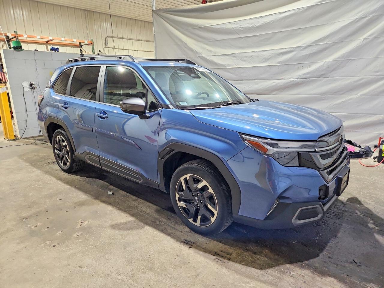 2025 SUBARU FORESTER LIMITED — снимка 4
