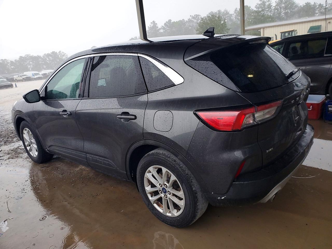 2020 FORD ESCAPE SE — снимка 2