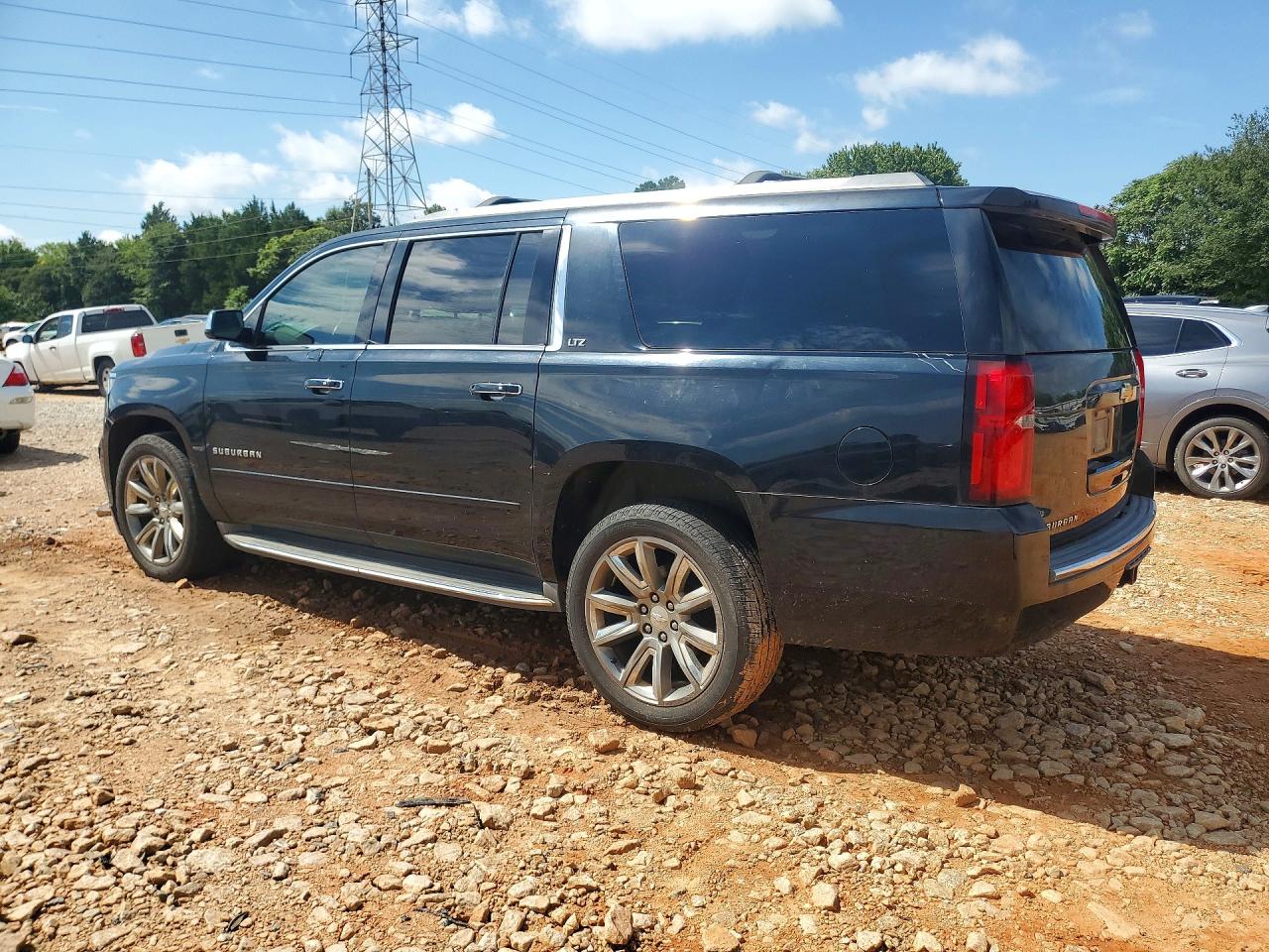2015 CHEVROLET SUBURBAN K1500 LTZ — снимка 2
