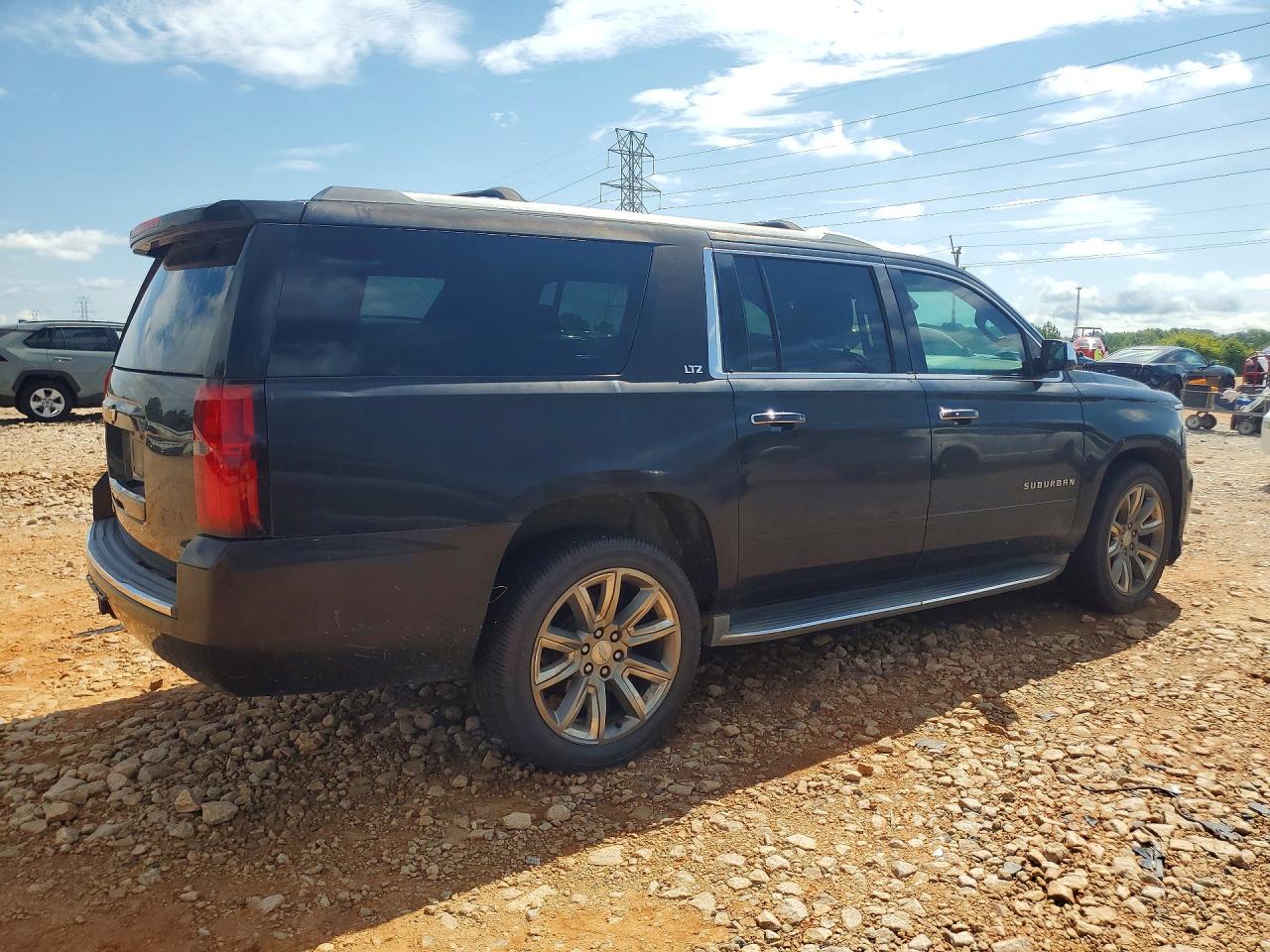 2015 CHEVROLET SUBURBAN K1500 LTZ — снимка 3