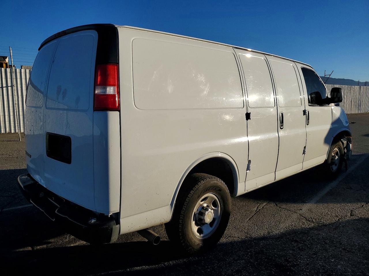 2018 CHEVROLET EXPRESS G2 — снимка 3