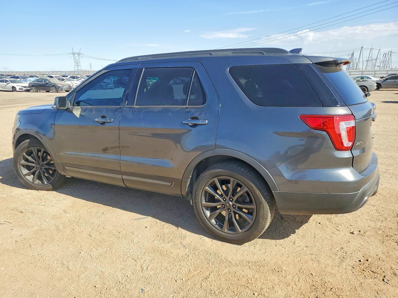 2017 FORD EXPLORER XLT — снимка 2