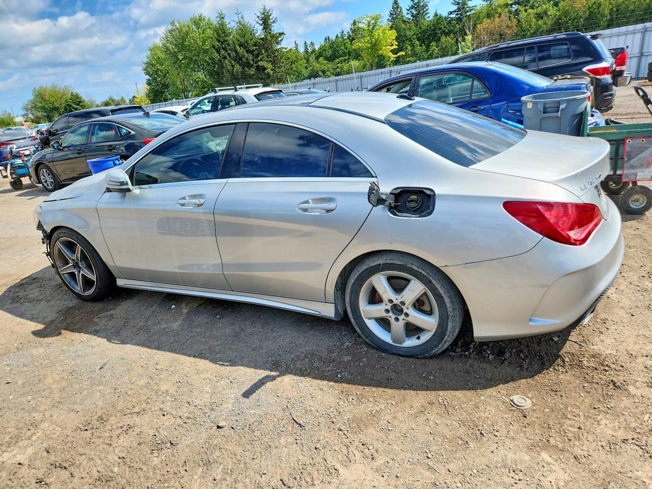 2015 MERCEDES-BENZ CLA 250 4MATIC — снимка 2